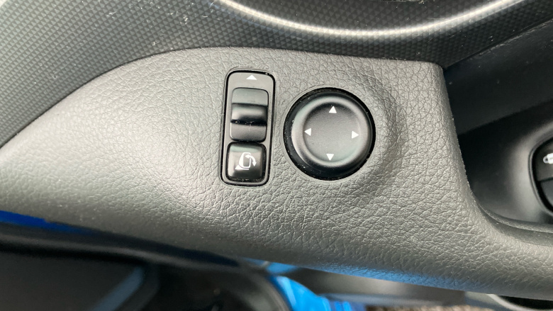 Nissan Qashqai 1.5 dCi 115 N-Connecta 5dr Diesel Hatchback